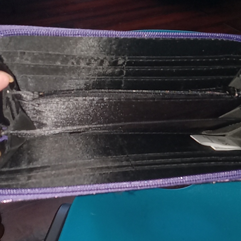 Wallet - Picture 2 of 2